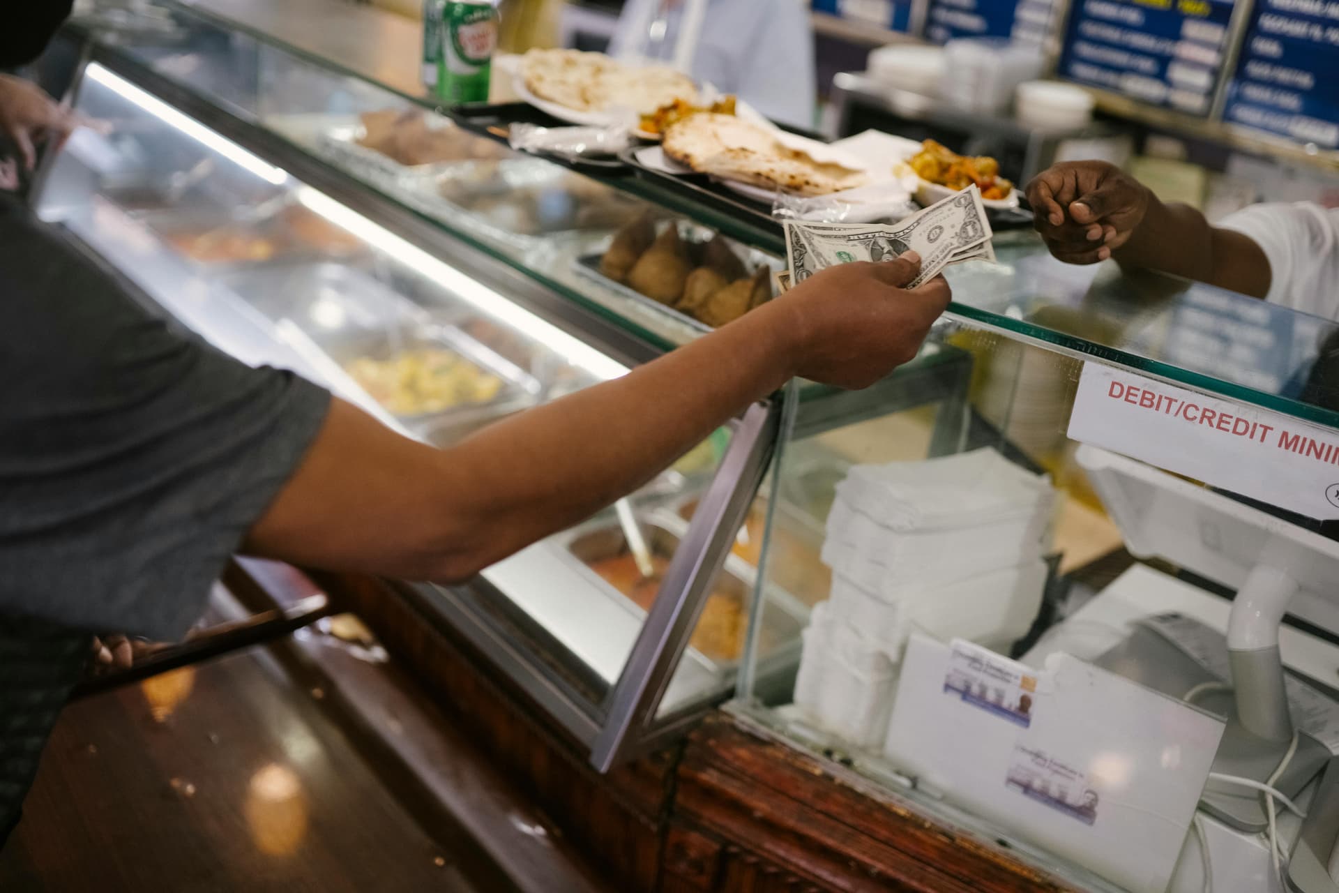 How to Increase Restaurant Revenue: 8 Proven Strategies Operators Are Using in 2026